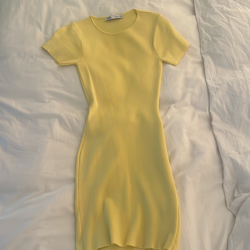 Zara Ribbed Bodycon Dress - Picture 5 of 5